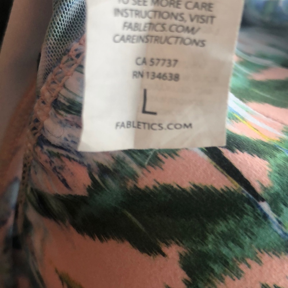 Fabletics Bra Size Large - Picture 4 of 4